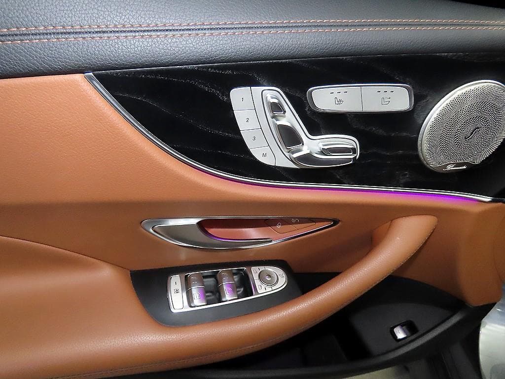 مرسيدس - E-Class | E220 Cabriolet 17