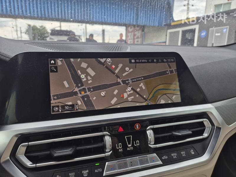 BMW - 4-Series | 420 Convertible M Sport 8