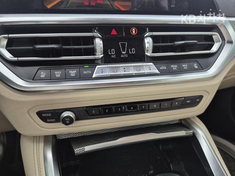 BMW - 4-Series | 420 Convertible M Sport 10
