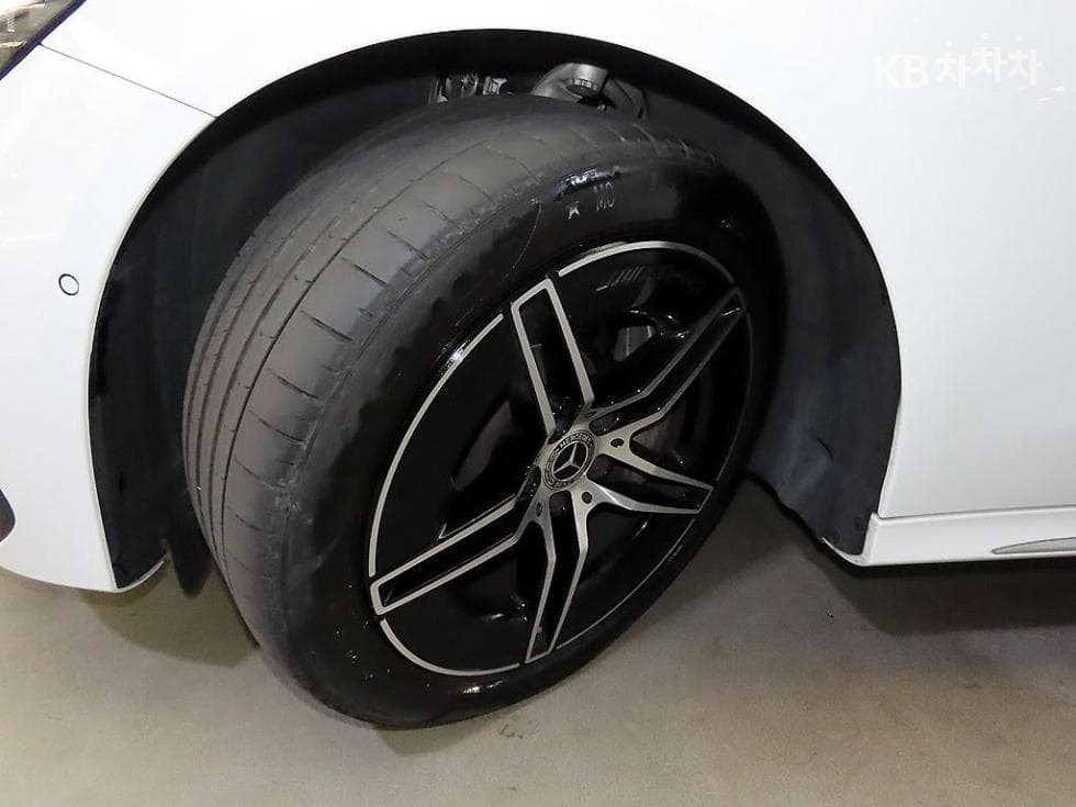 مرسيدس - E-Class | E300 4MATIC AMG Line 20