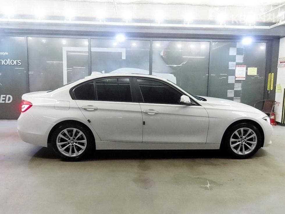 بي إم دبليو - 3-Series | New 320 F30(12~) 3
