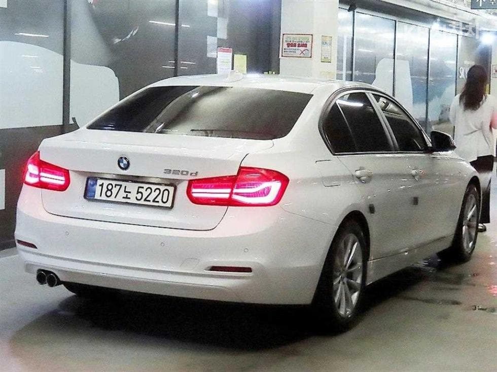 بي إم دبليو - 3-Series | New 320 F30(12~) 4