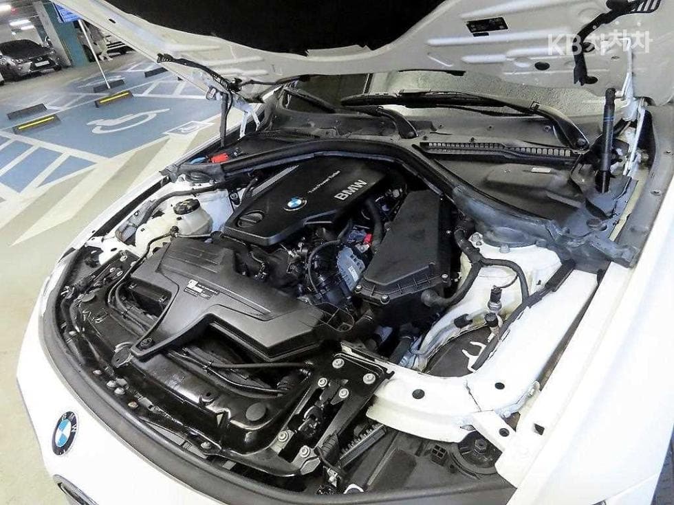 بي إم دبليو - 3-Series | New 320 F30(12~) 19