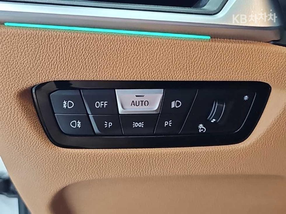 بي إم دبليو - 3-Series | 320 M Sport 18