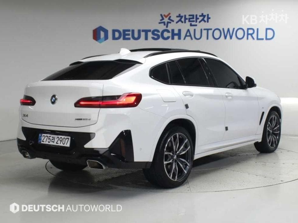 BMW - X4 | New xDrive 20 M Sport 2