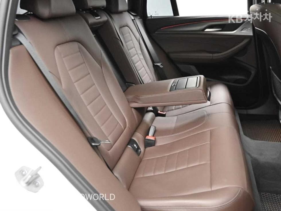 BMW - X4 | New xDrive 20 M Sport 12