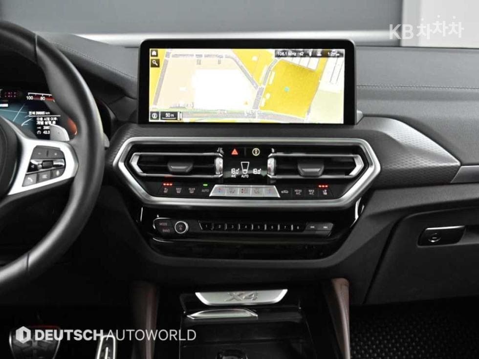 BMW - X4 | New xDrive 20 M Sport 14