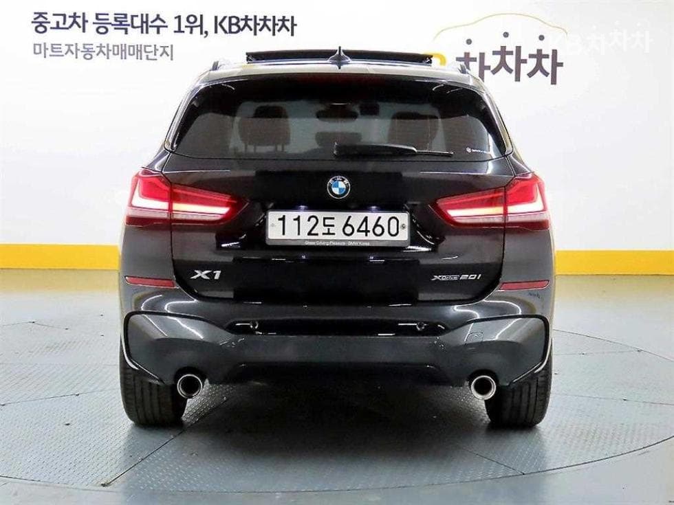 بي إم دبليو - X1 | xDrive 20 M Sport Package 3