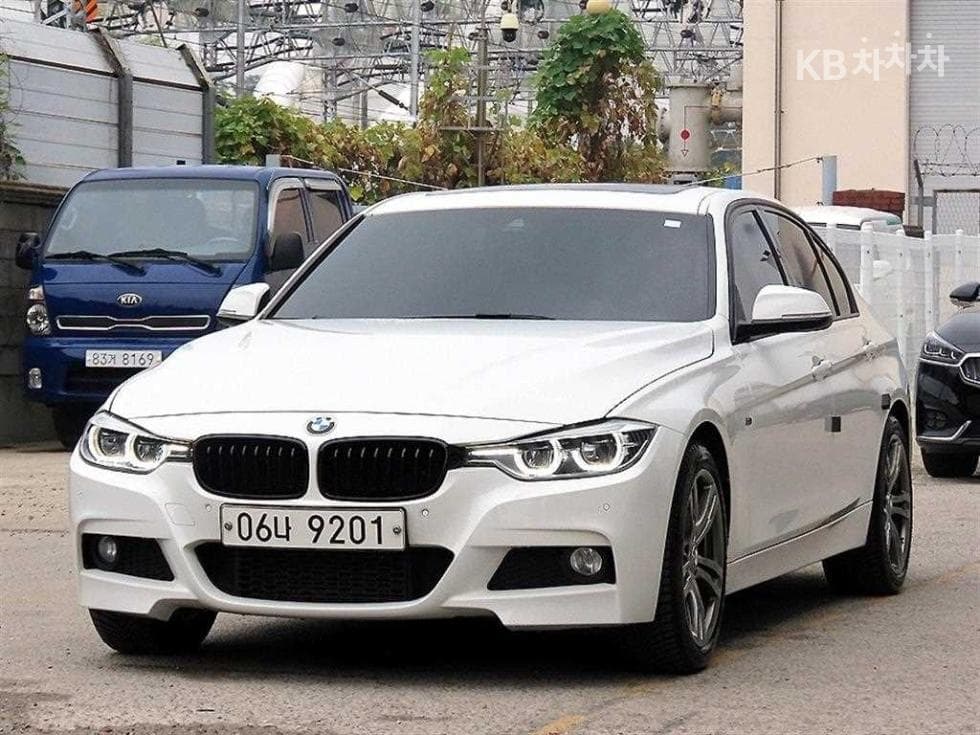 بي إم دبليو - 3-Series | New 320 F30(12~) 2