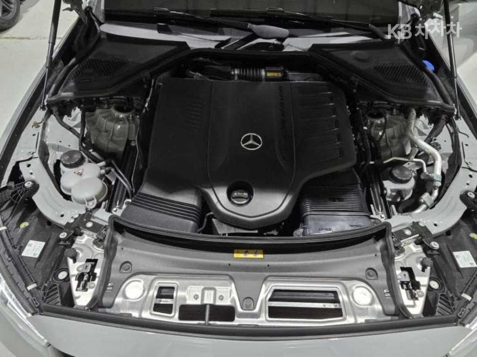 Mercedes-Benz - E-Class | E450 4MATIC Exclusive 16