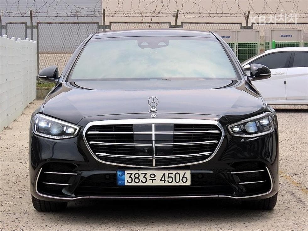 مرسيدس S-Class