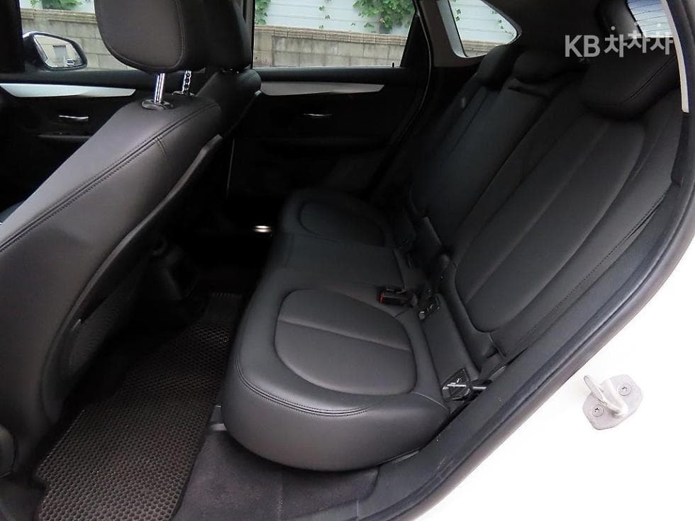 BMW - 2-Series | Active Tourer Joy 6