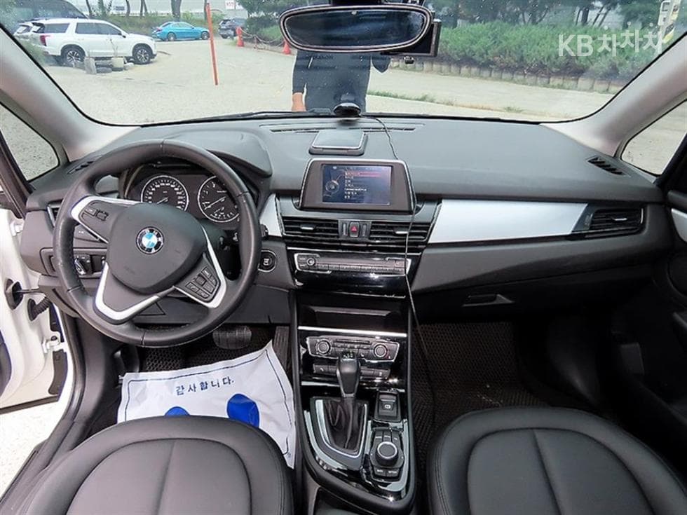 BMW - 2-Series | Active Tourer Joy 7