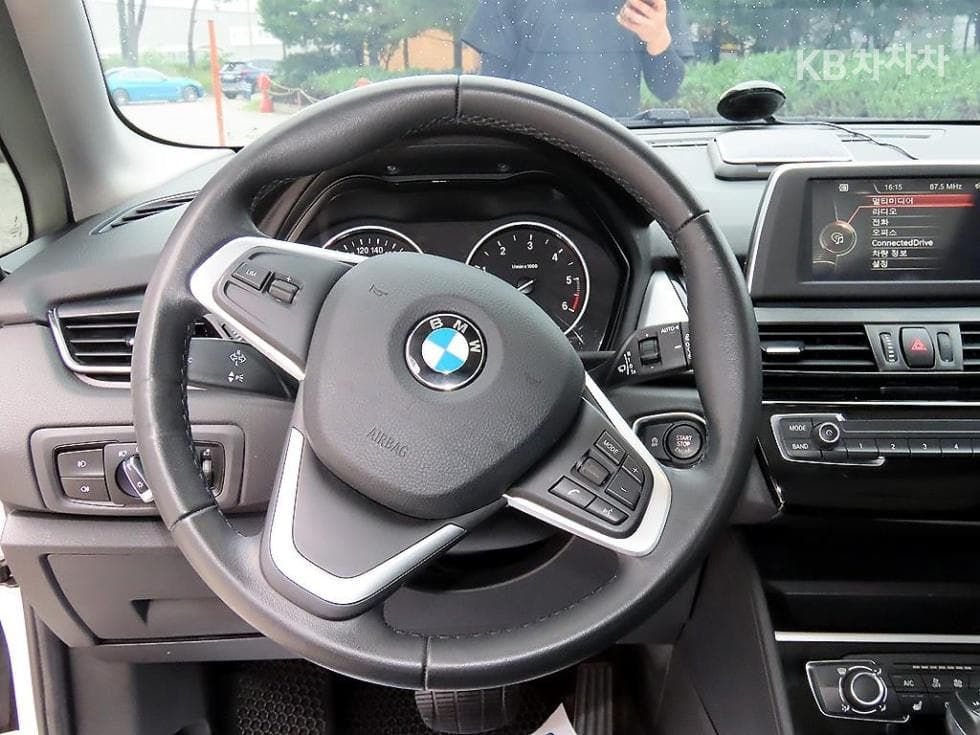 BMW - 2-Series | Active Tourer Joy 8