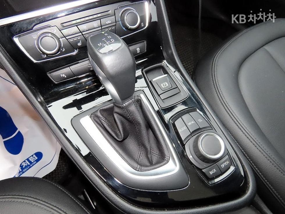 BMW - 2-Series | Active Tourer Joy 10