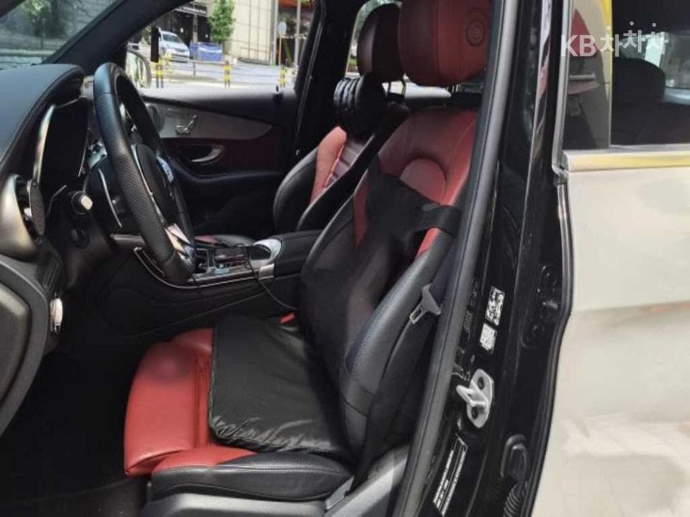 Mercedes-Benz - GLC-Class | 43 AMG 4Matic COUPE 19