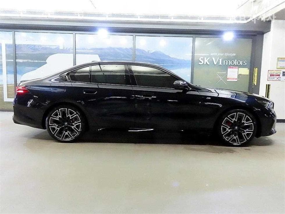 بي إم دبليو - i5 | eDrive 40 M Sport Pro 3
