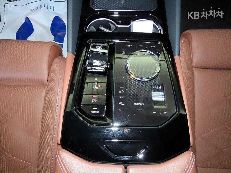 بي إم دبليو - i5 | eDrive 40 M Sport Pro 12