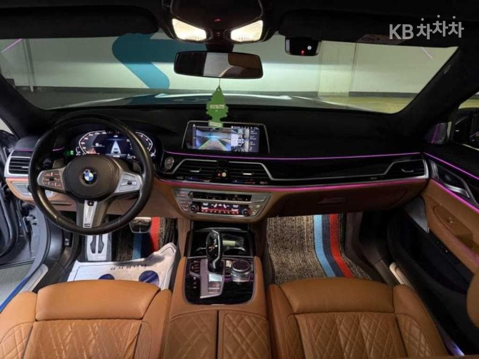 بي إم دبليو - 7-Series | 740 sDrive Design Pure Excellence 7