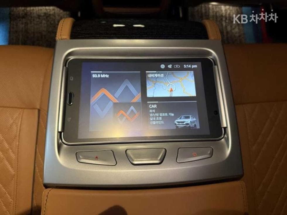 بي إم دبليو - 7-Series | 740 sDrive Design Pure Excellence 16