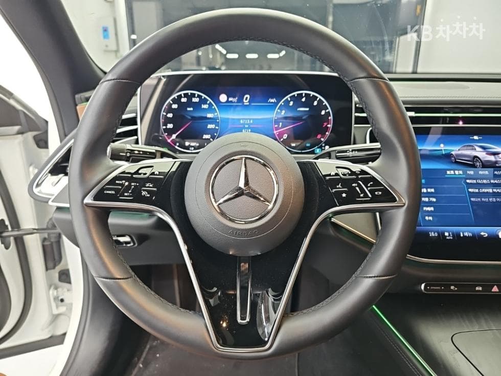 مرسيدس - E-Class | E200 Avantgarde 9