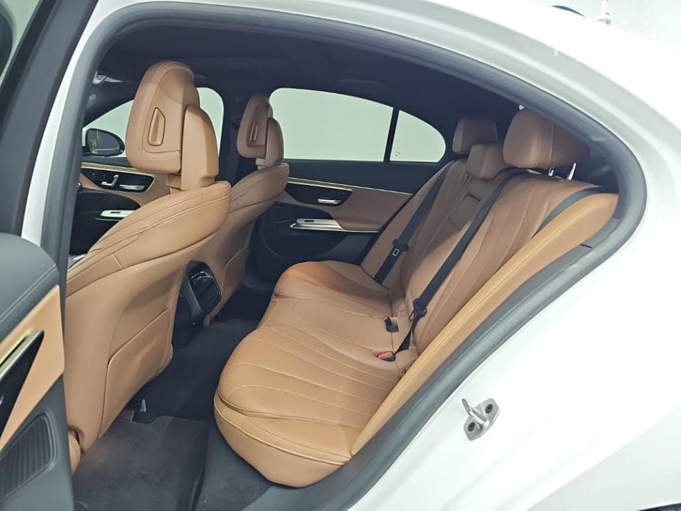 مرسيدس - E-Class | E200 Avantgarde 12