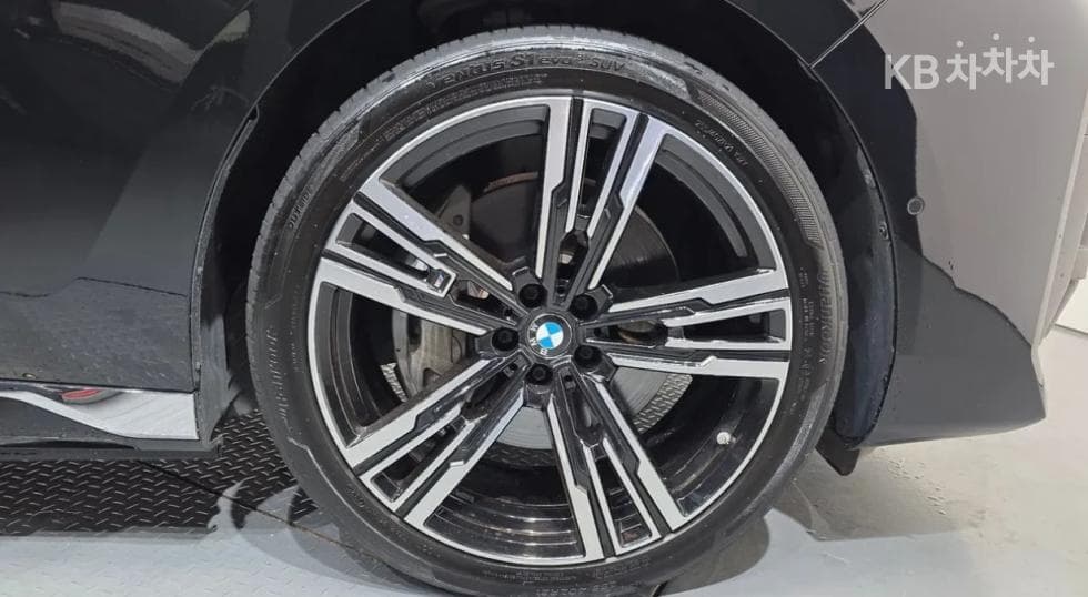BMW - i7 | xDrive 60 M Sport 3