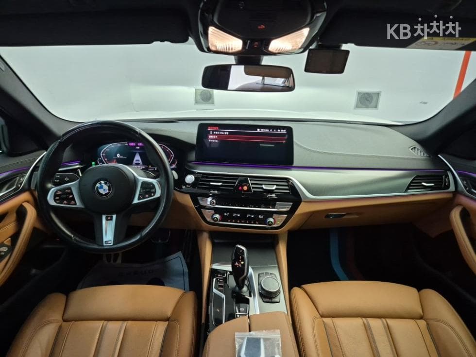 BMW - 5-Series | All New 520 M Sport 7
