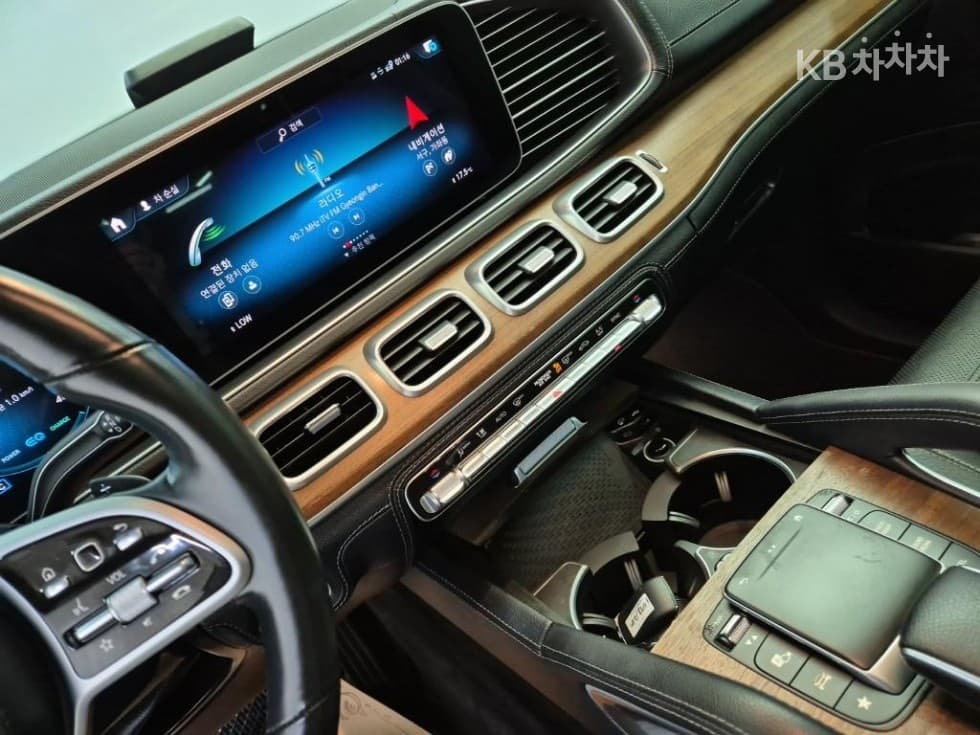 مرسيدس - GLE-Class | 450 4Matic AMG Line 10