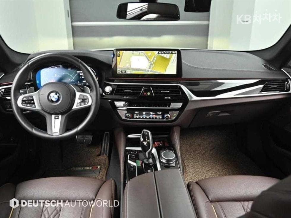 BMW - 5-Series | All New 530 M Sport Plus 7