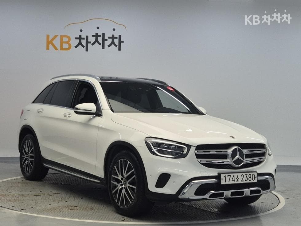 مرسيدس - GLC-Class | 300 4Matic Premium 4