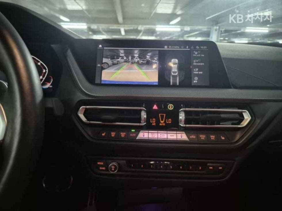 بي إم دبليو - 2-Series | Gran Coupe M235 xDrive Base 10