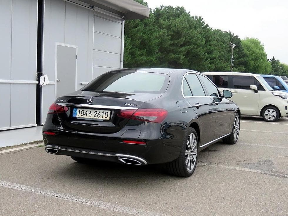 مرسيدس - E-Class | E300 4MATIC Exclusive 4