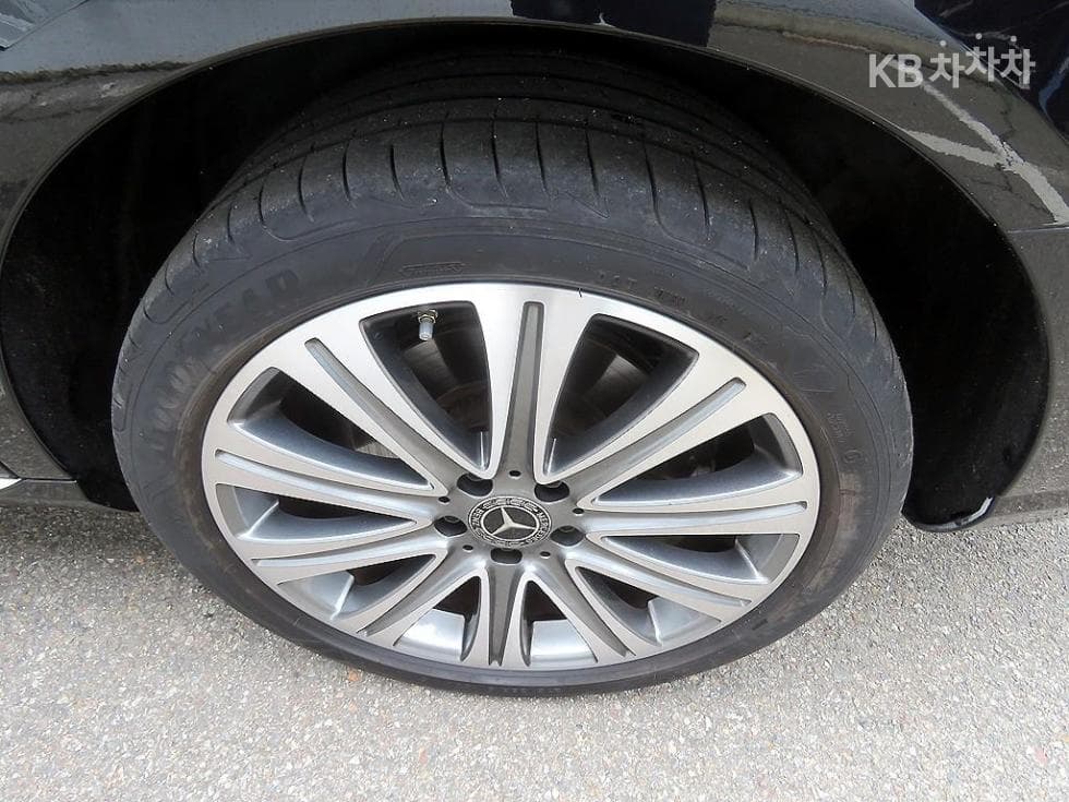 مرسيدس - E-Class | E300 4MATIC Exclusive 20