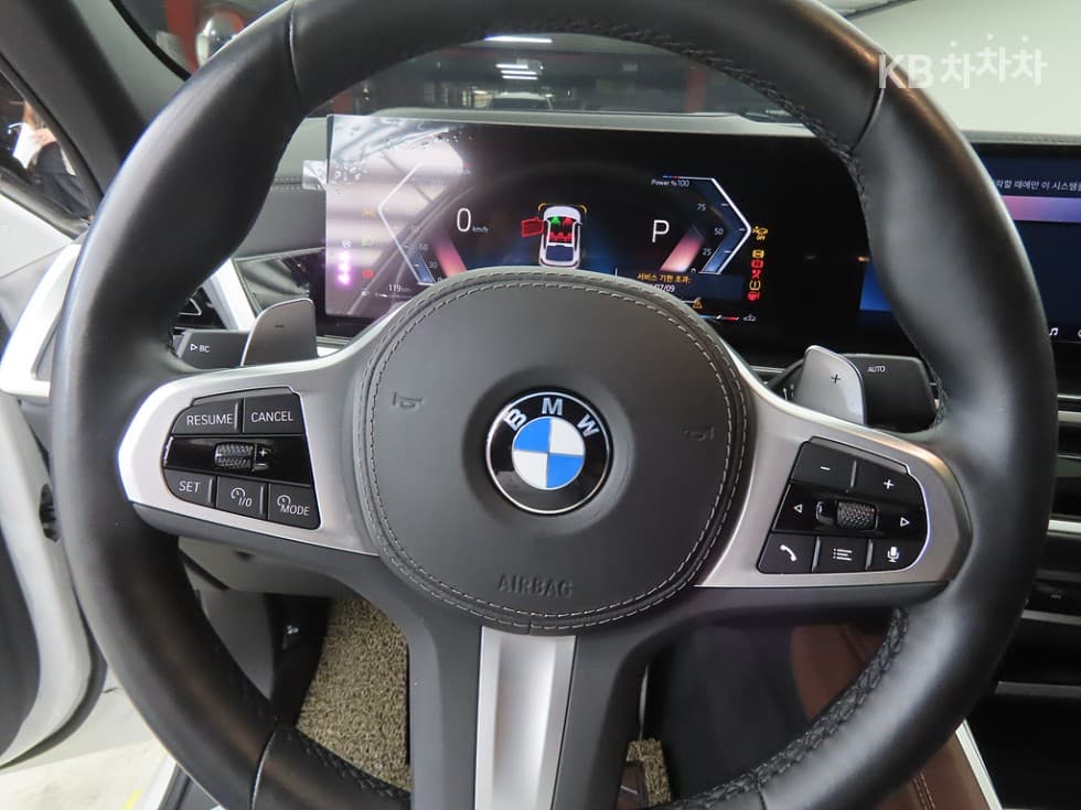 BMW - X6 | xDrive 40 M Sport Package 8