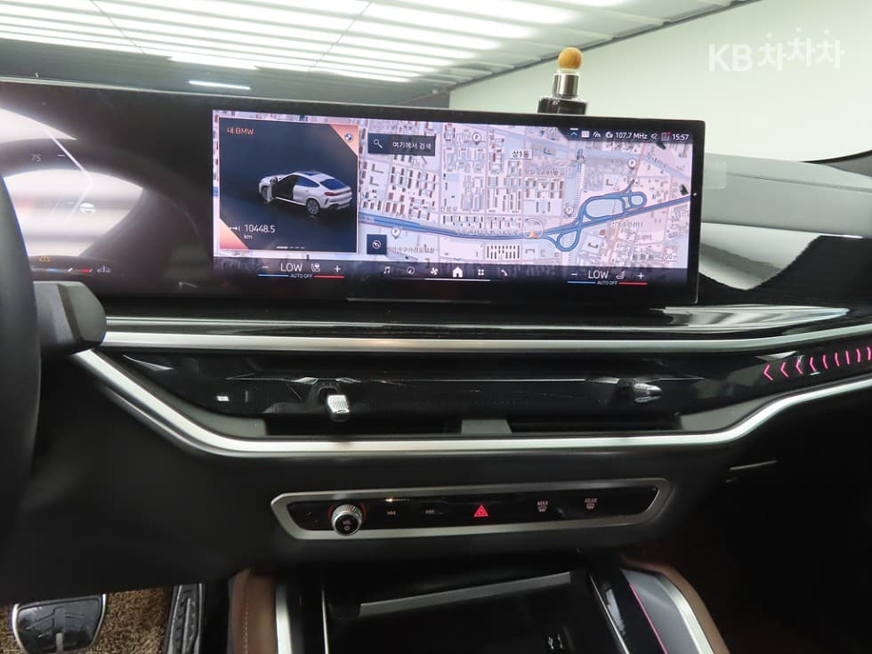 BMW - X6 | xDrive 40 M Sport Package 10