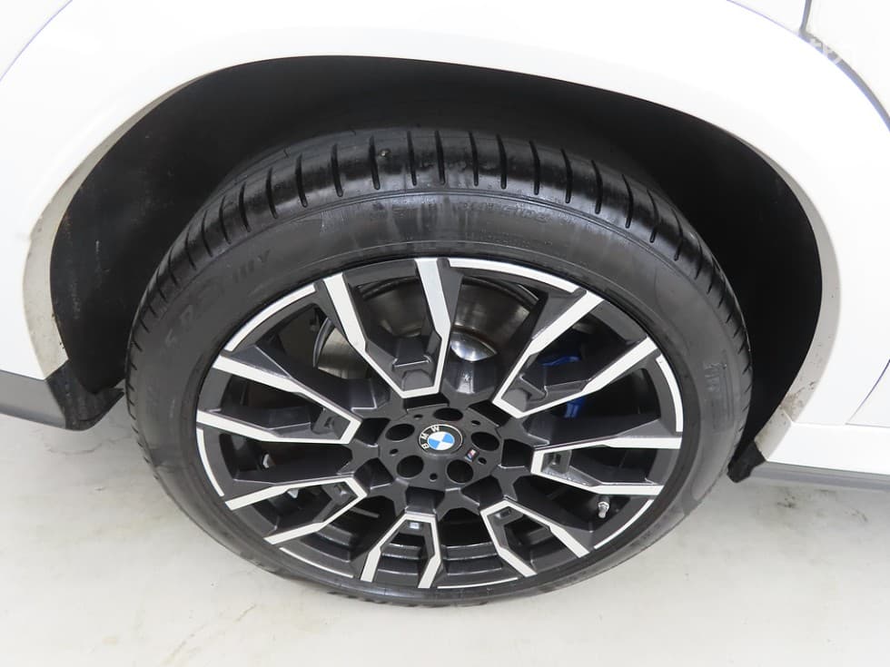 BMW - X6 | xDrive 40 M Sport Package 20