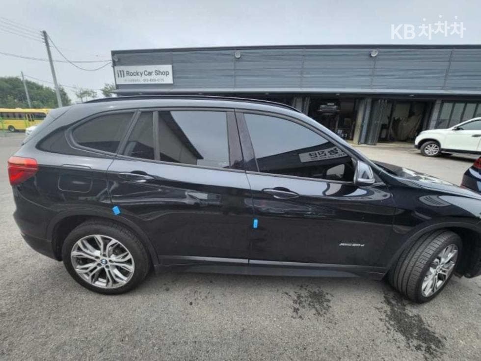 بي إم دبليو - X1 | xDrive 20 Joy 2