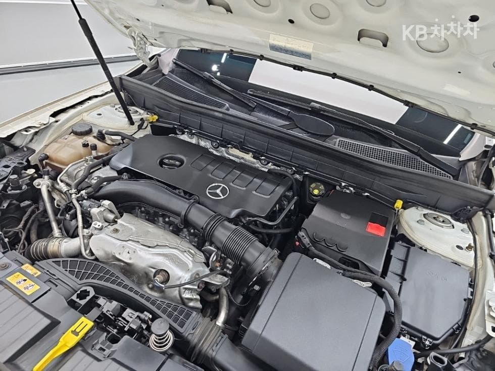 مرسيدس - GLB-Class | 250 4Matic 5