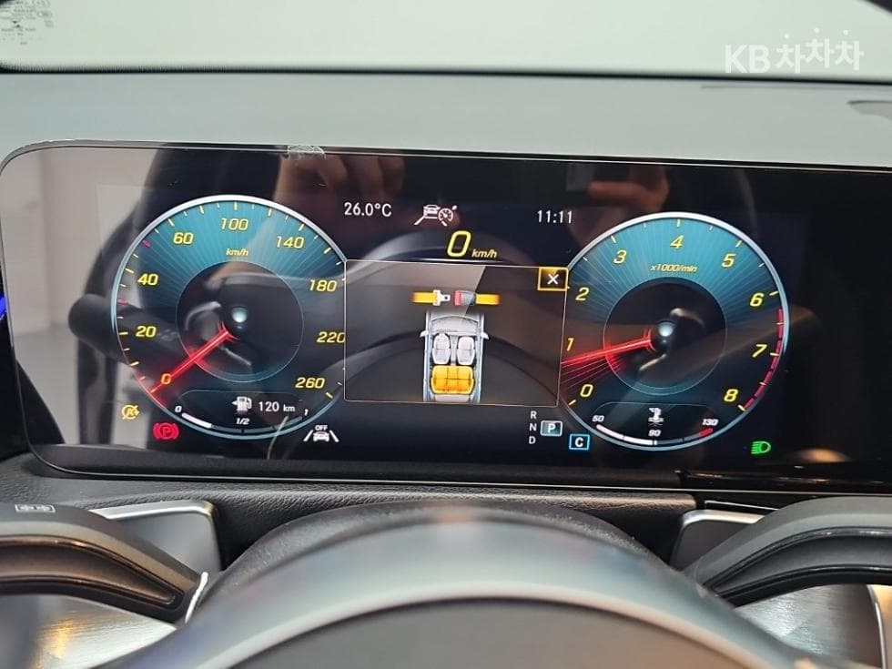 مرسيدس - GLB-Class | 250 4Matic 6