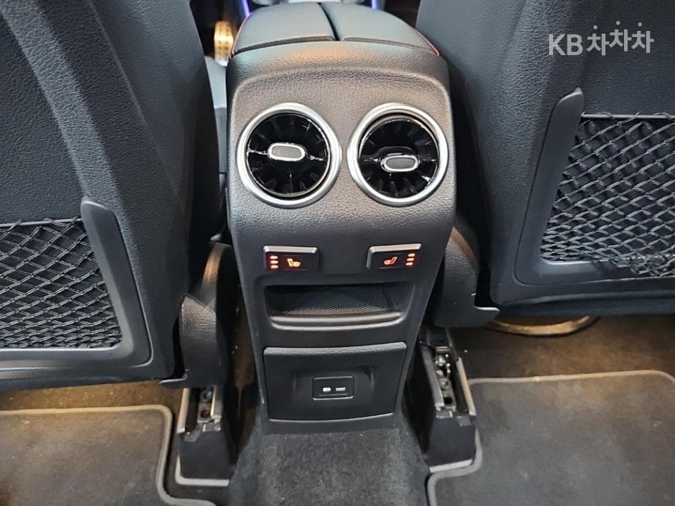 مرسيدس - GLB-Class | 250 4Matic 13