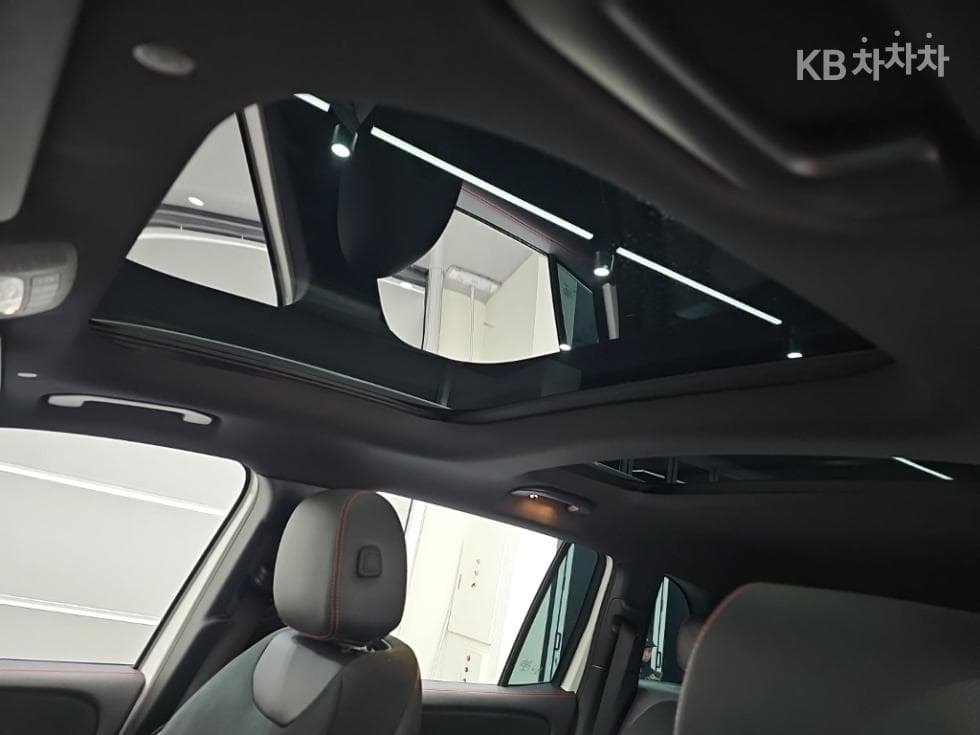 مرسيدس - GLB-Class | 250 4Matic 14