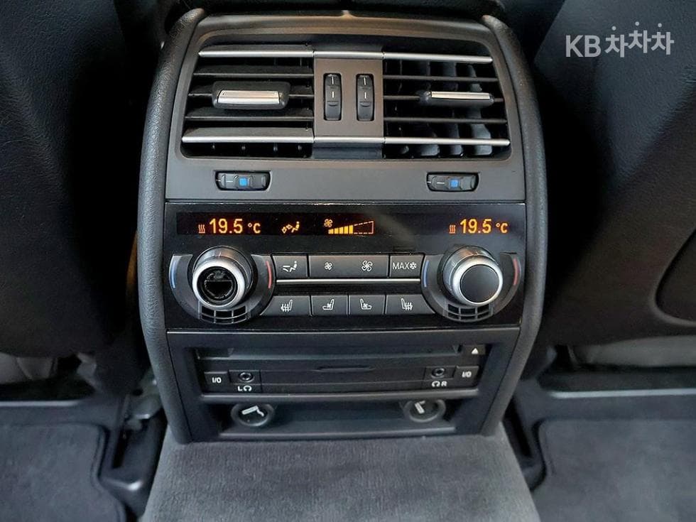 بي إم دبليو - 7-Series | New 750Li xDrive F02(11~) 16