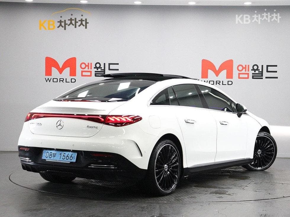 مرسيدس - EQE | 350 4Matic Base 3