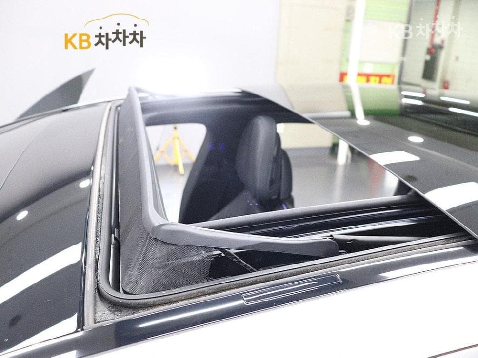 مرسيدس - EQE | 350 4Matic Base 13