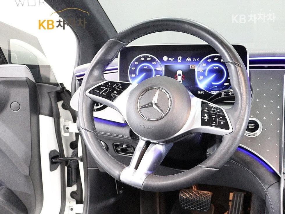 مرسيدس - EQE | 350 4Matic Base 15