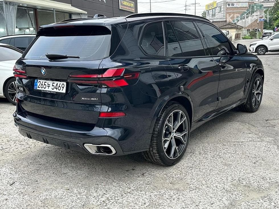 BMW - X5 | xDrive 40 M Sport 3