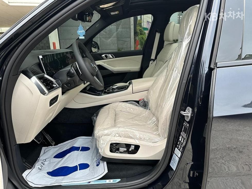 BMW - X5 | xDrive 40 M Sport 5