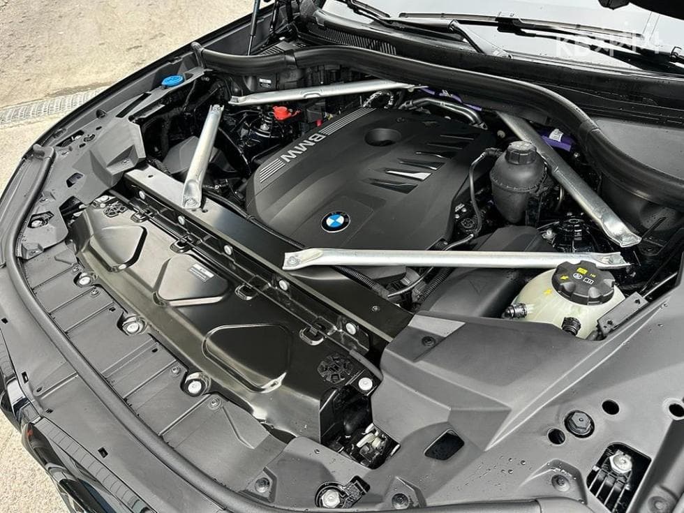 BMW - X5 | xDrive 40 M Sport 18