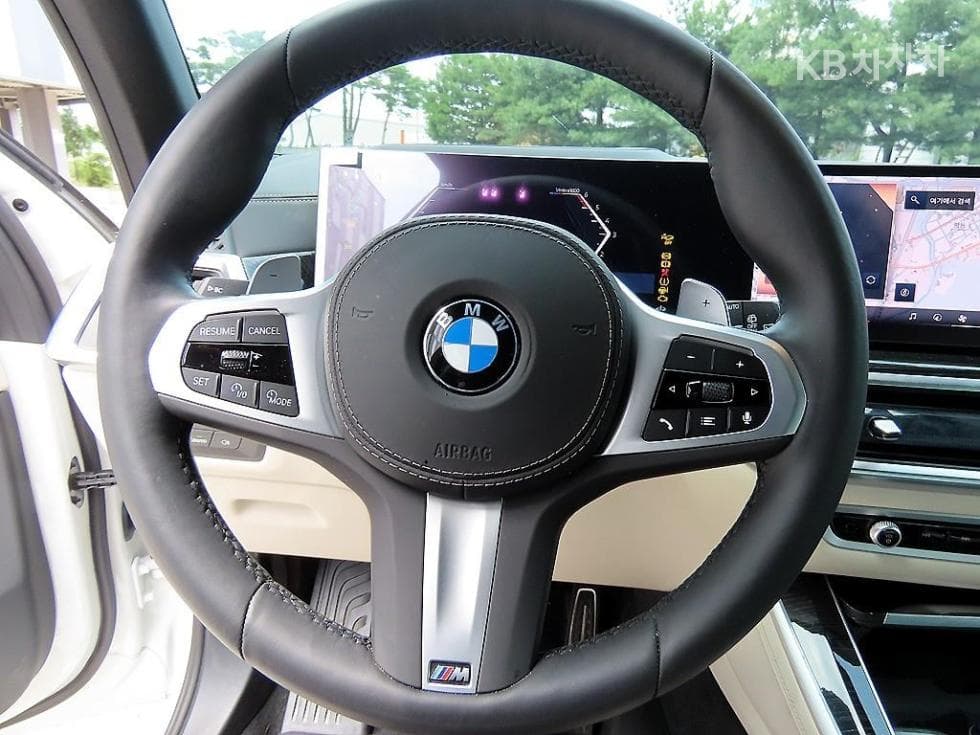 BMW - X5 | xDrive 30 M Sport 8
